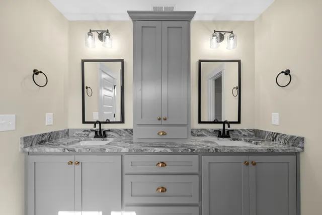 $474,900 | 1888 Flats Road, Cunningham, TN 37052