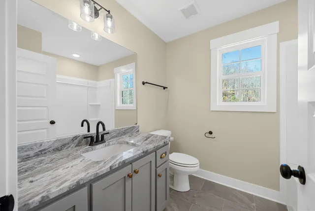 $474,900 | 1888 Flats Road, Cunningham, TN 37052