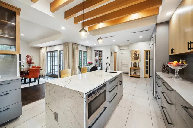 $1,049,000 | 1902 Chimney Rock Road, Houston, TX 77057