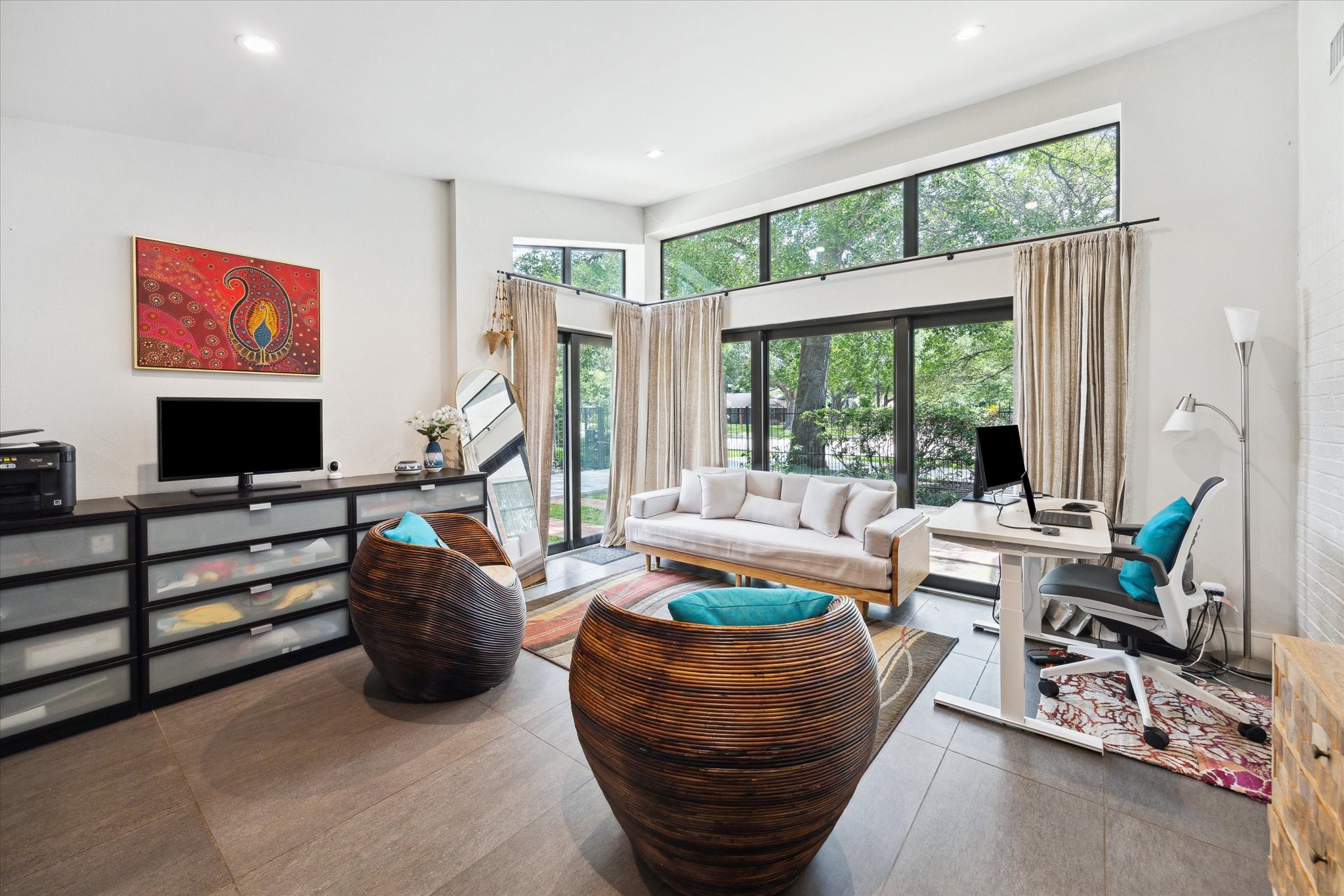 1902 Chimney Rock Road Houston, TX 77057 - Photo 20 of 32 This wing of the home was very recently added. it currently serves as an office/study but it is super large enough to be an additional Primary bedroom with full bath. We love the large sliding glass doors and great views .Your choice as to your needs!