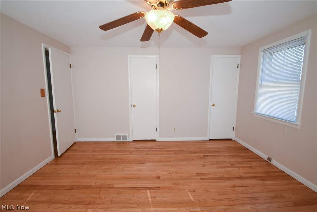 4033 Corwin Road Cleveland, OH 44121 - Photo 17 of 25