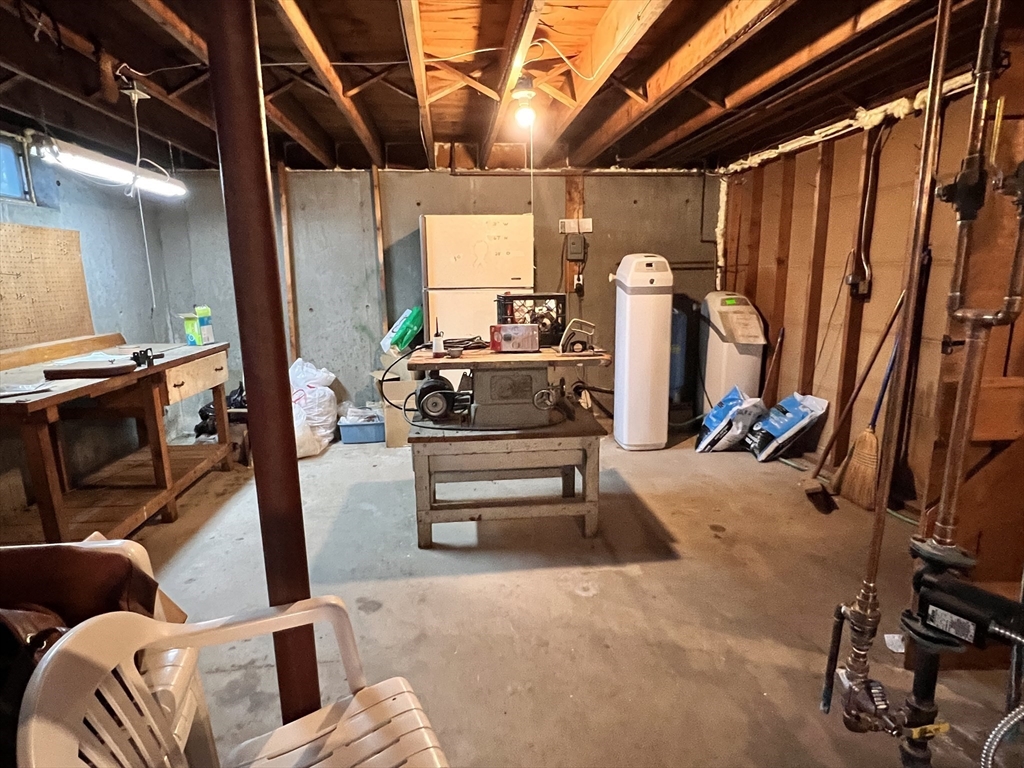 31 Upper Gore Road Webster, MA 01570 - Photo 23 of 33 a view of a room with gym equipment