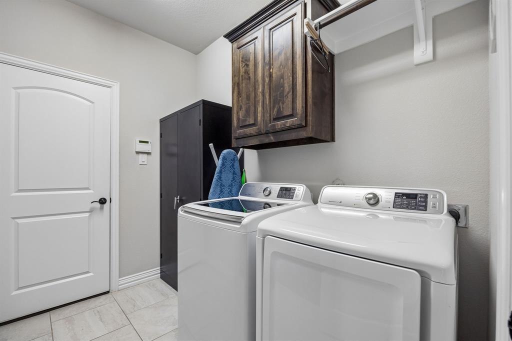 3935 Wind Cave Bend Irving, TX 75063 - Photo 25 of 26