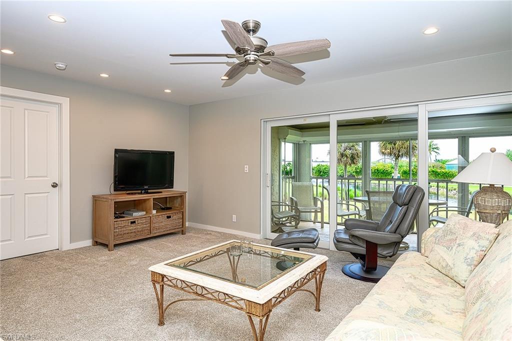 231 Memory Lane, Unit 4 Naples, FL 34112 - Photo 14 of 33 Gallery Image 14