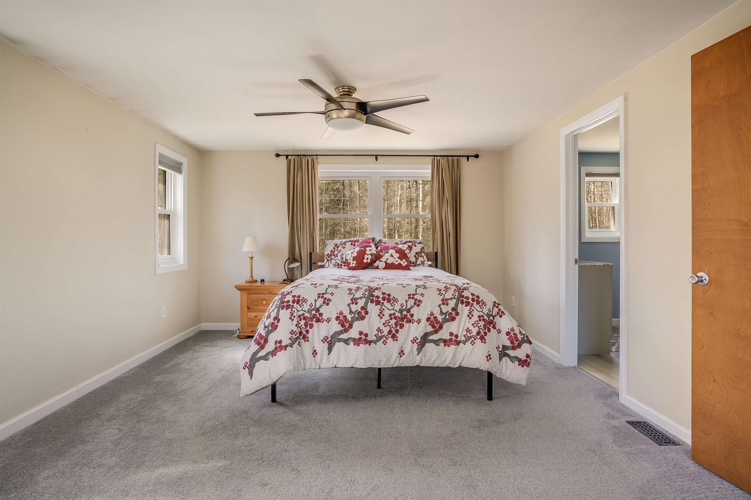 402 Cross Hill Road Wilmot, NH 03287 - Photo 20 of 59 Gallery Image 20
