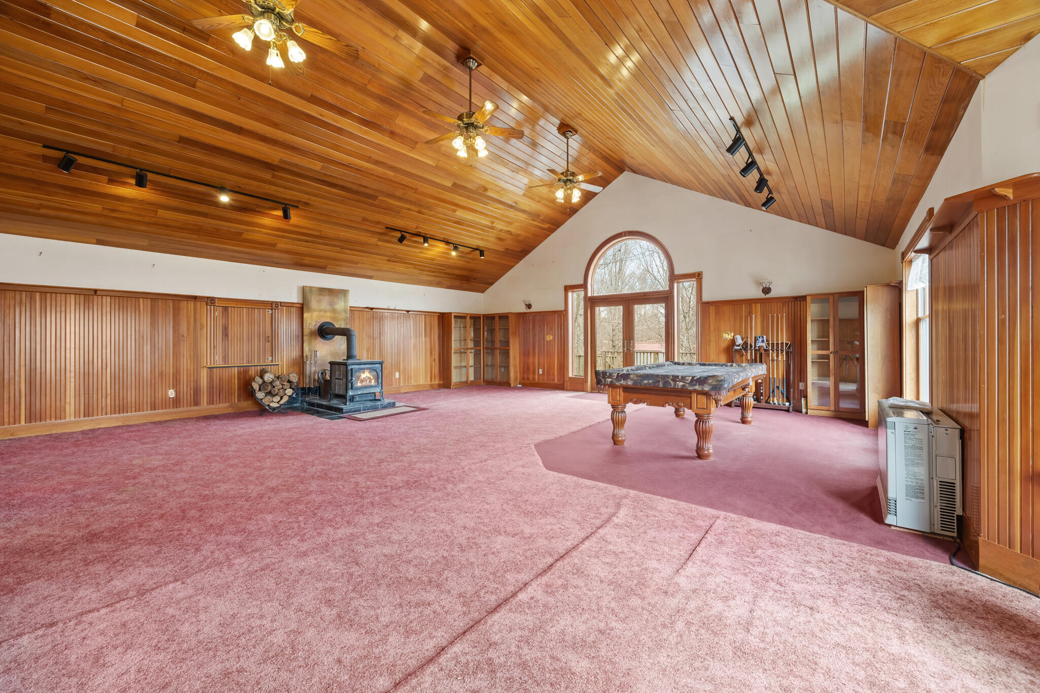 329 Main Road Bradford, ME 04410 - Photo 48 of 76 Great room