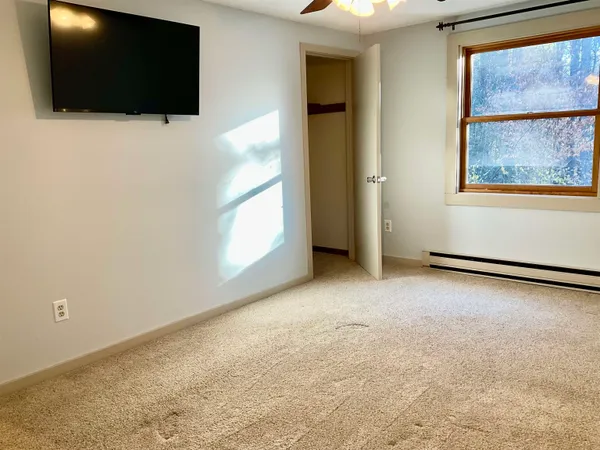 $360,000 | 38 Webster Road, Unit 14B, Conway, NH 03813