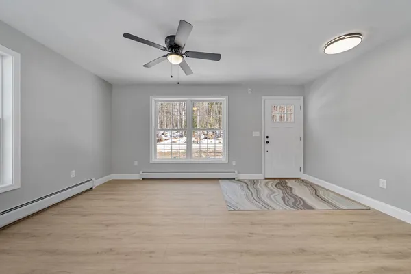 $2,100 | 142 South Main Street, Unit A, Troy, NH 03465