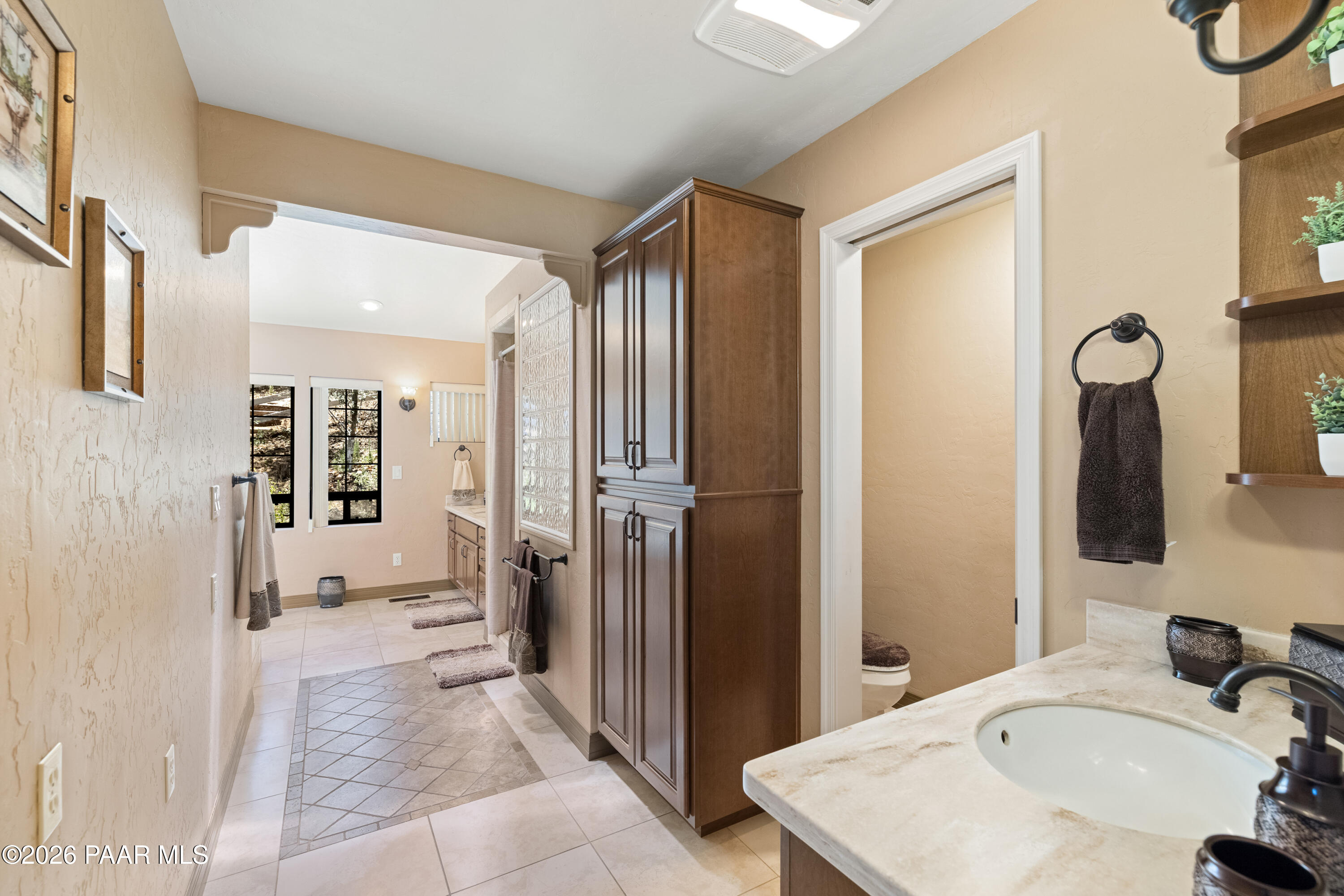 1289 Manzanita Hill Road Prescott, AZ 86303 - Photo 28 of 64 Master Bathroom