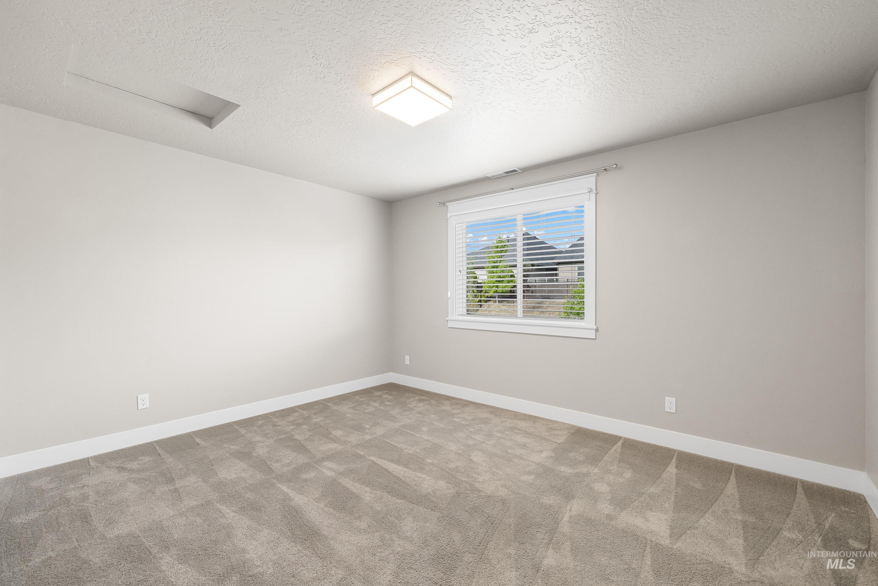 6191 South Bosch Way Meridian, ID 83642 - Photo 35 of 50