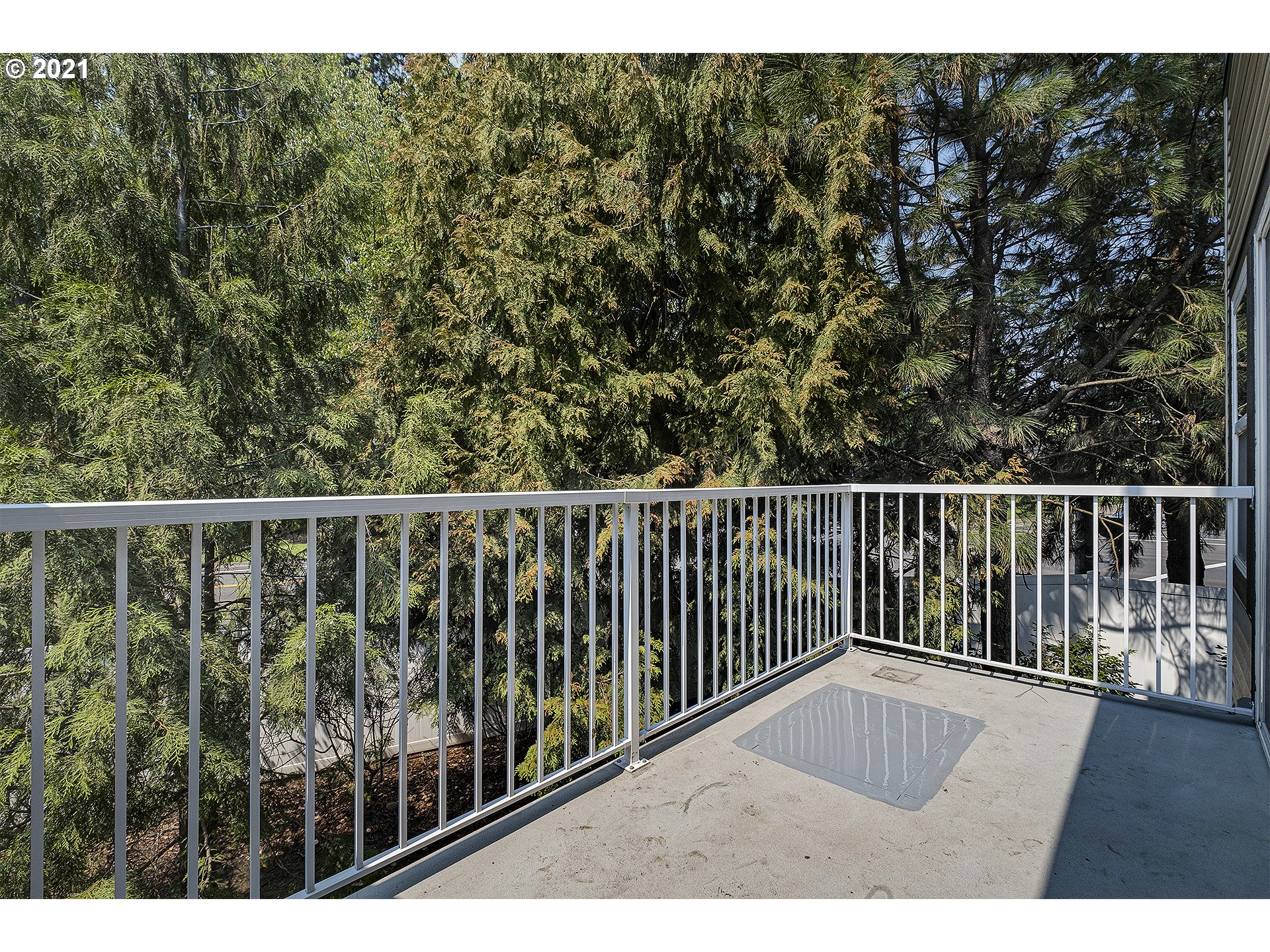 13950 Southwest Scholls Ferry Road, Unit 103 Beaverton, OR 97007 - Photo 11 of 26 Gallery Image 11