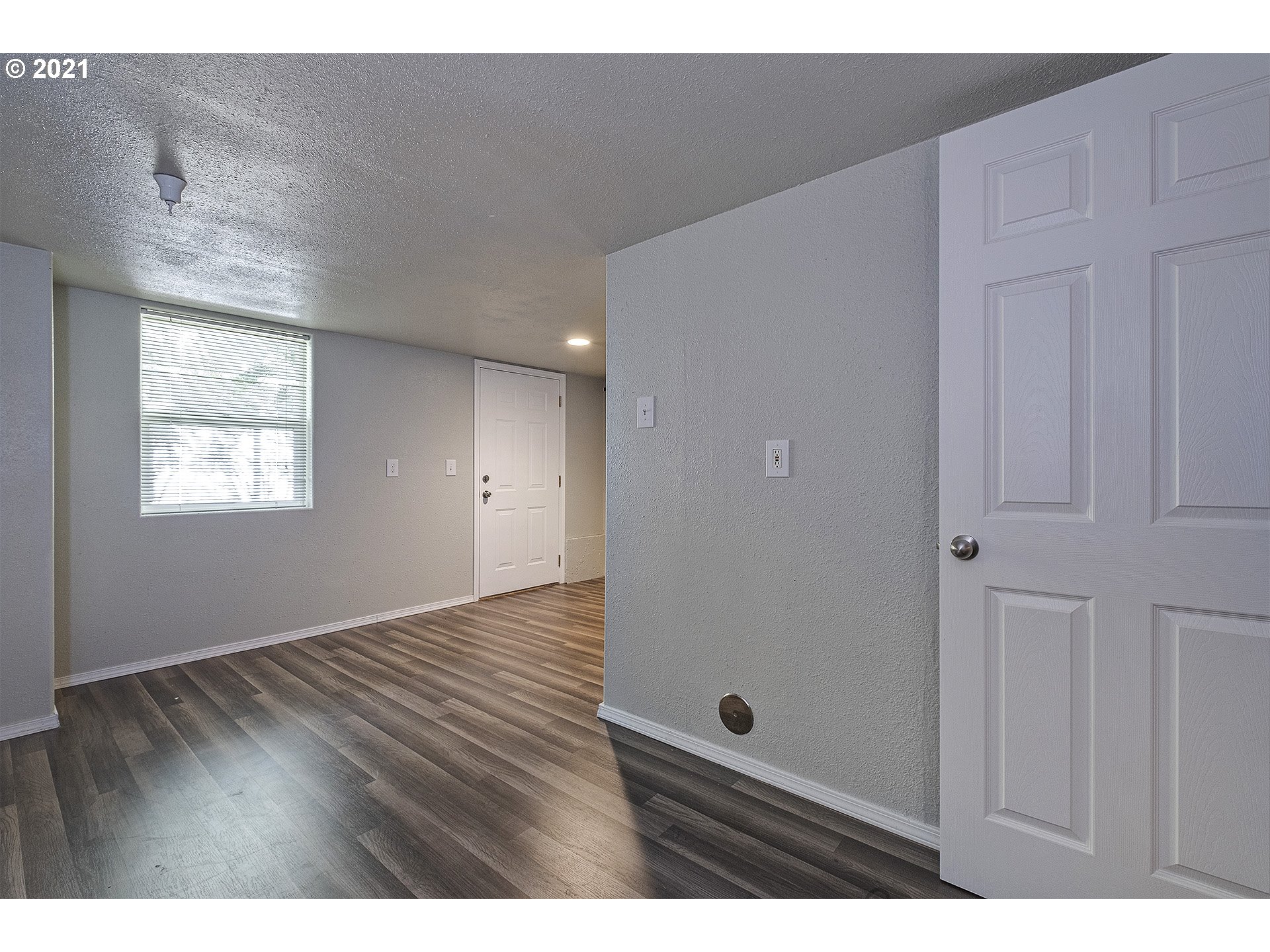 13950 Southwest Scholls Ferry Road, Unit 103 Beaverton, OR 97007 - Photo 22 of 26 Gallery Image 22