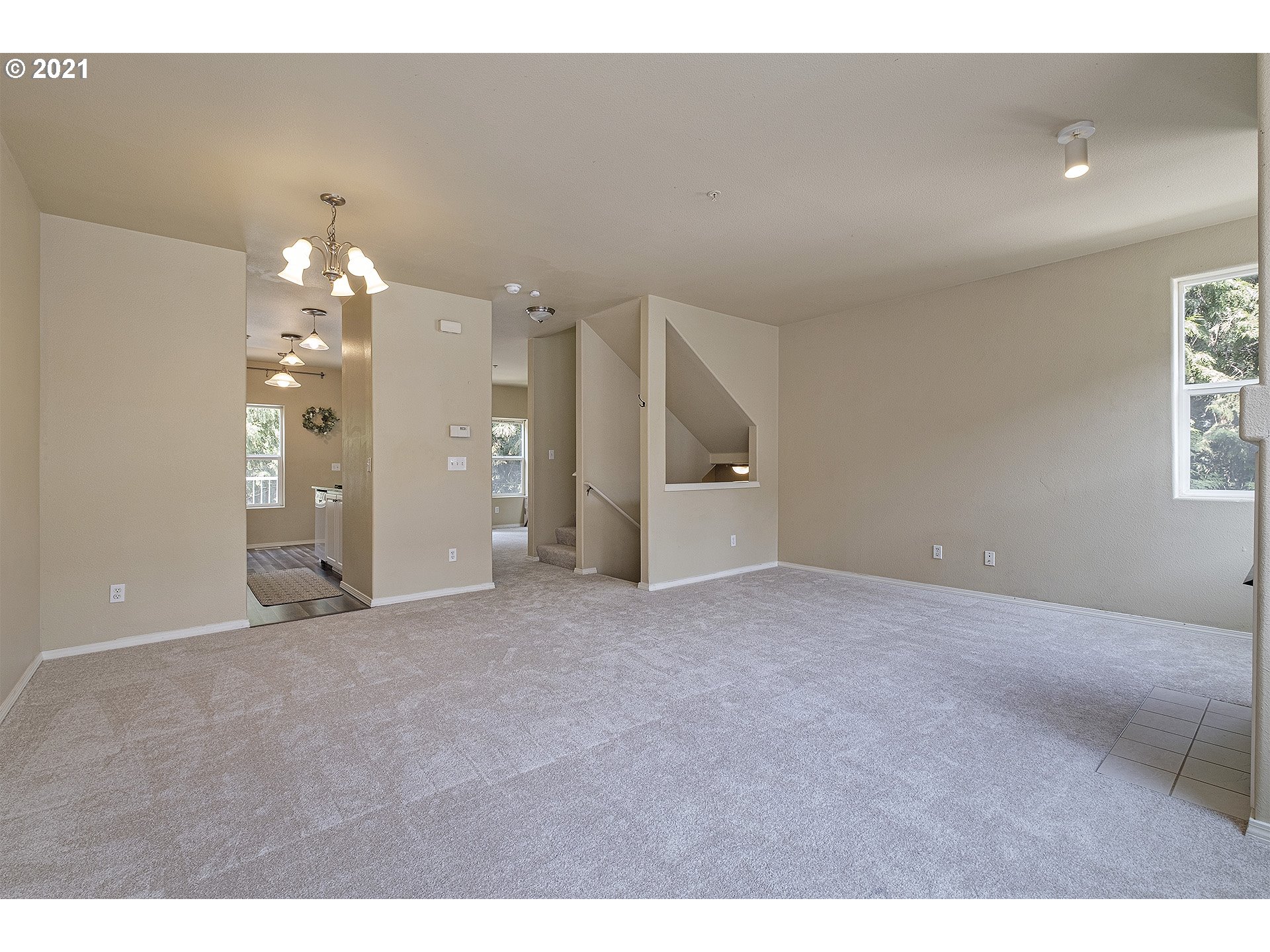 13950 Southwest Scholls Ferry Road, Unit 103 Beaverton, OR 97007 - Photo 6 of 26 Gallery Image 6