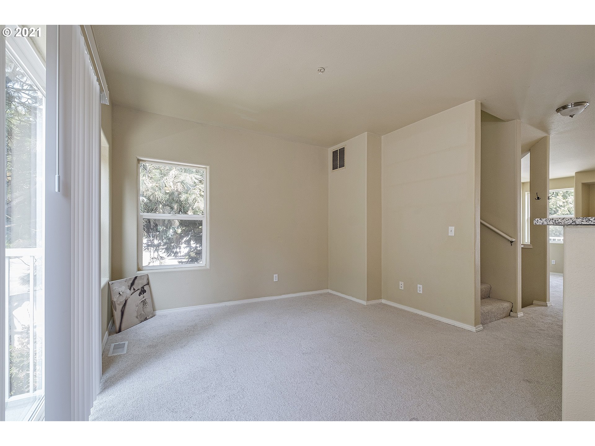 13950 Southwest Scholls Ferry Road, Unit 103 Beaverton, OR 97007 - Photo 9 of 26 Gallery Image 9
