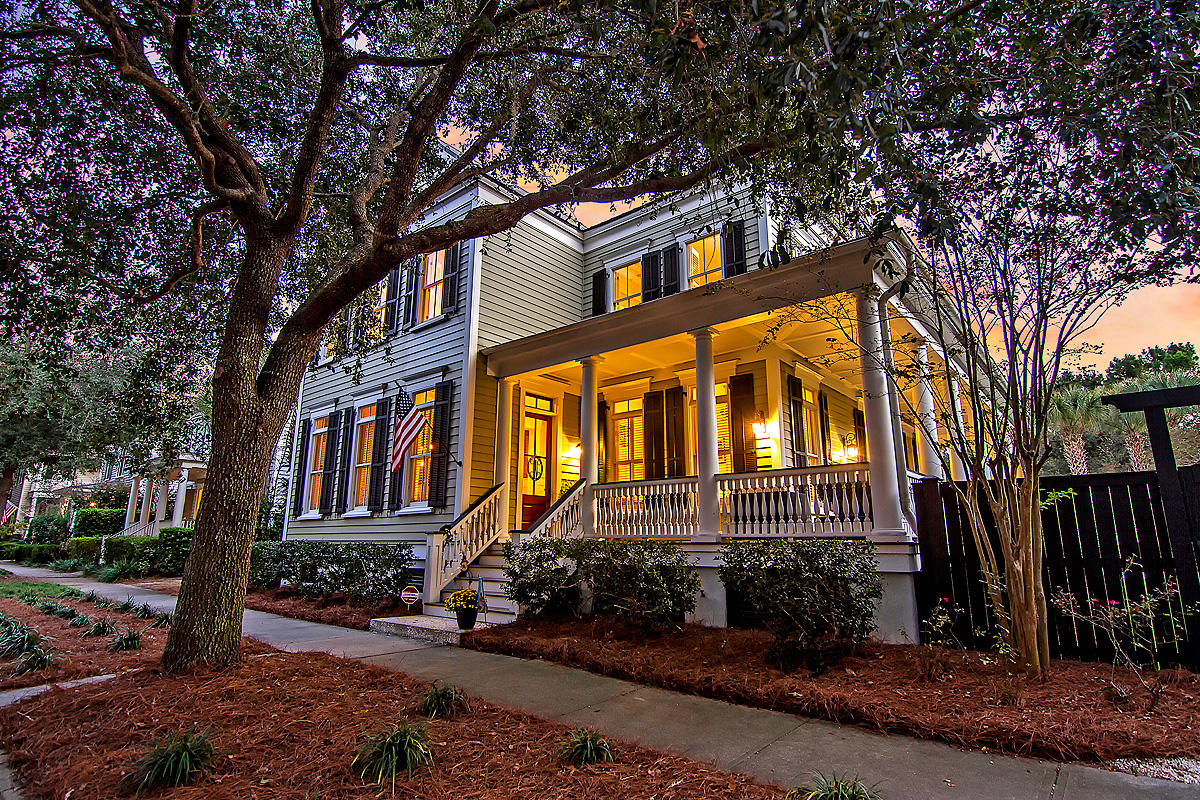19 Perseverance Street Mount Pleasant, SC 29464 - Photo 3 of 83 CREM_19 Perseverance Street twilight_002