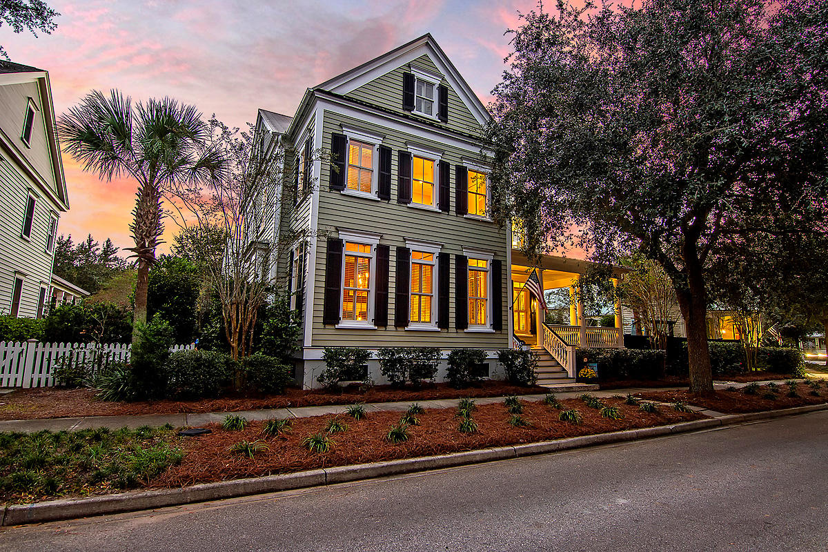 19 Perseverance Street Mount Pleasant, SC 29464 - Photo 5 of 83 CREM_19 Perseverance Street twilight_004