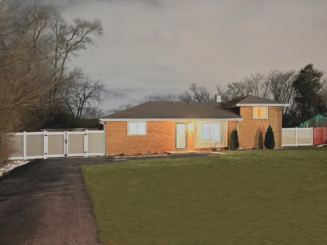 $434,900 | 128 South Villa Avenue, Addison, IL 60101