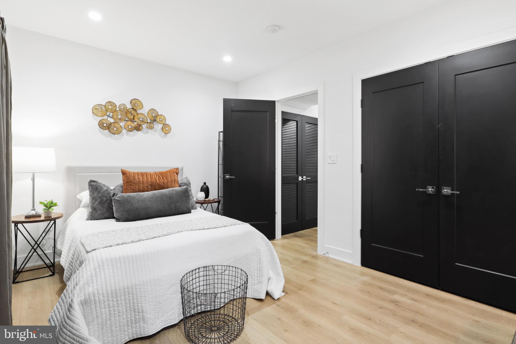 558 Harvard Street Northwest, Unit B Washington, DC 20001 - Photo 50 of 67