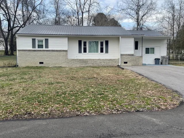$2,100 | 202 Shasteen Street, Estill Springs, TN 37330