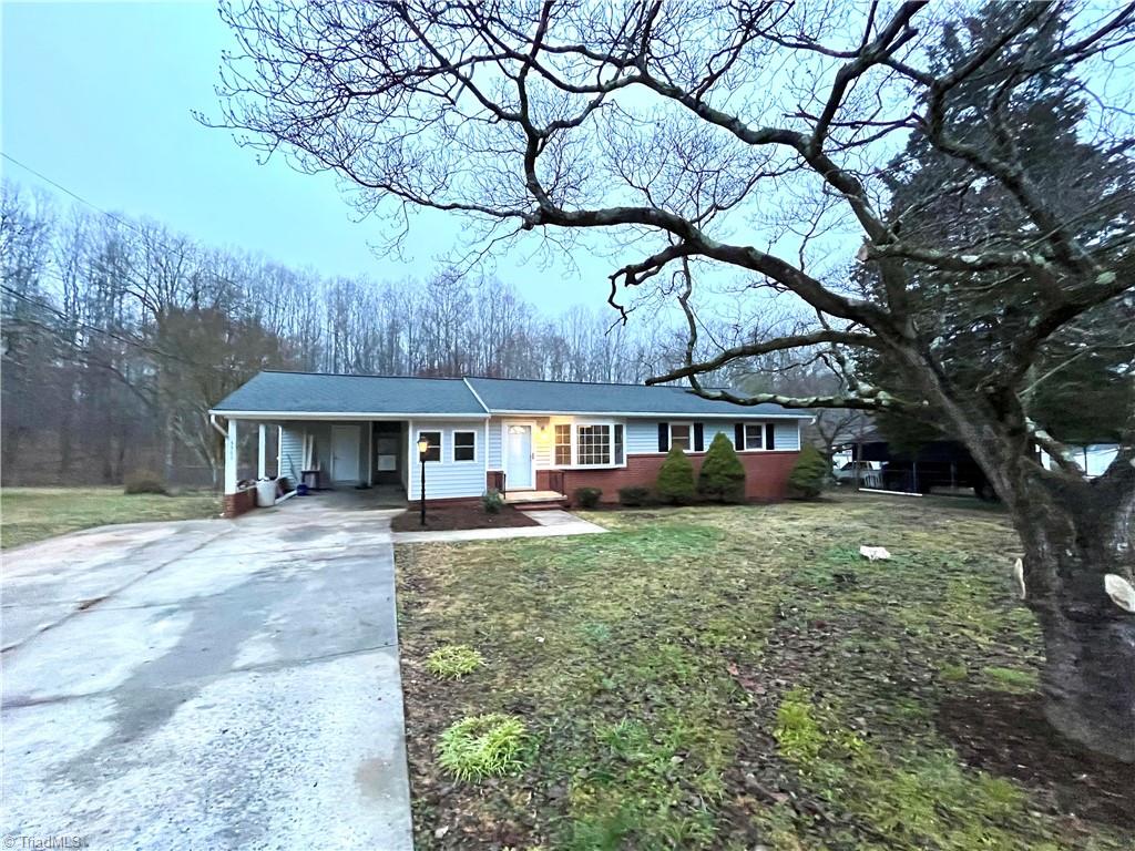3369 Beavercreek Road Randleman, NC 27317 - Photo 3 of 17 Gallery Image 3