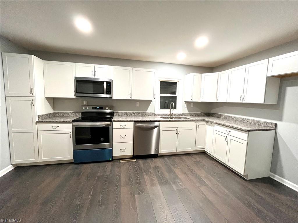 3369 Beavercreek Road Randleman, NC 27317 - Photo 10 of 17 Gallery Image 10