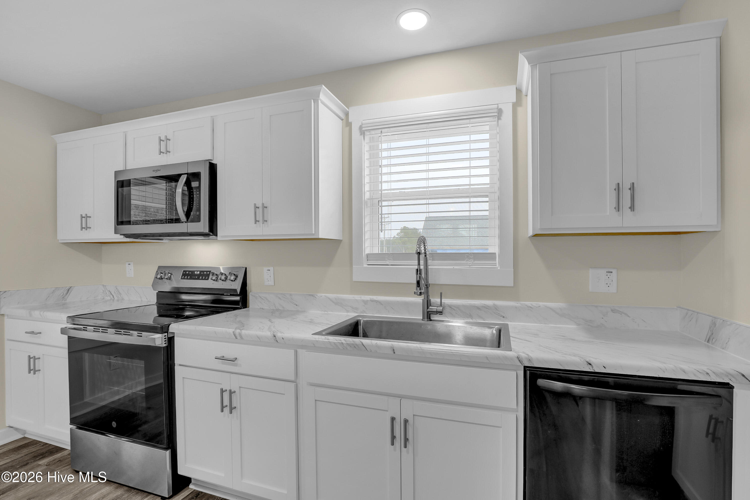 431 Morris Landing Road Holly Ridge, NC 28445 - Photo 11 of 32 6G8A5346