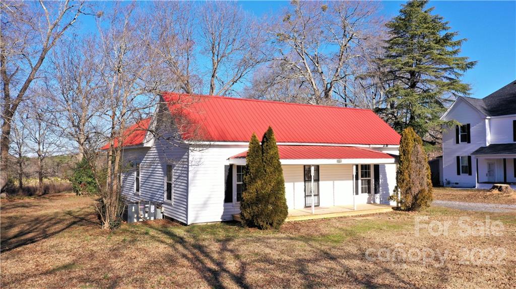 1930 South Post Road Shelby, NC 28152 - Photo 1 of 29 Gallery Image 1