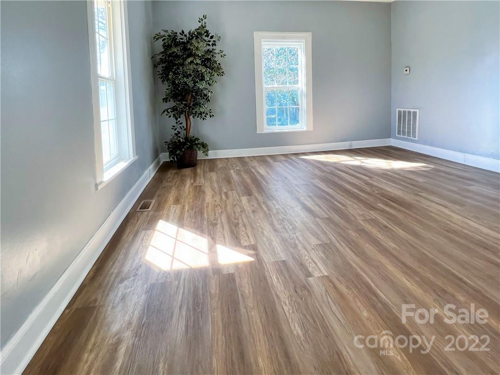 1930 South Post Road Shelby, NC 28152 - Photo 5 of 29 Gallery Image 5
