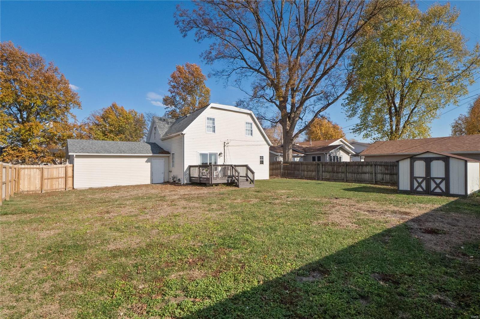 1233 Columbia Road Dupo, IL 62239 - Photo 26 of 30 Gallery Image 26