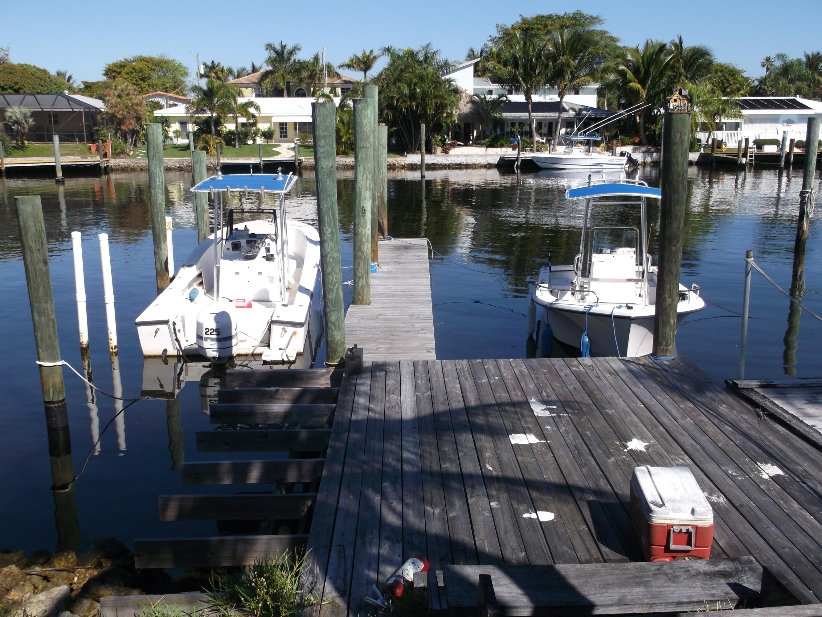 647 S Road Boynton Beach, FL 33435 - Photo 1 of 20 DSCF0737