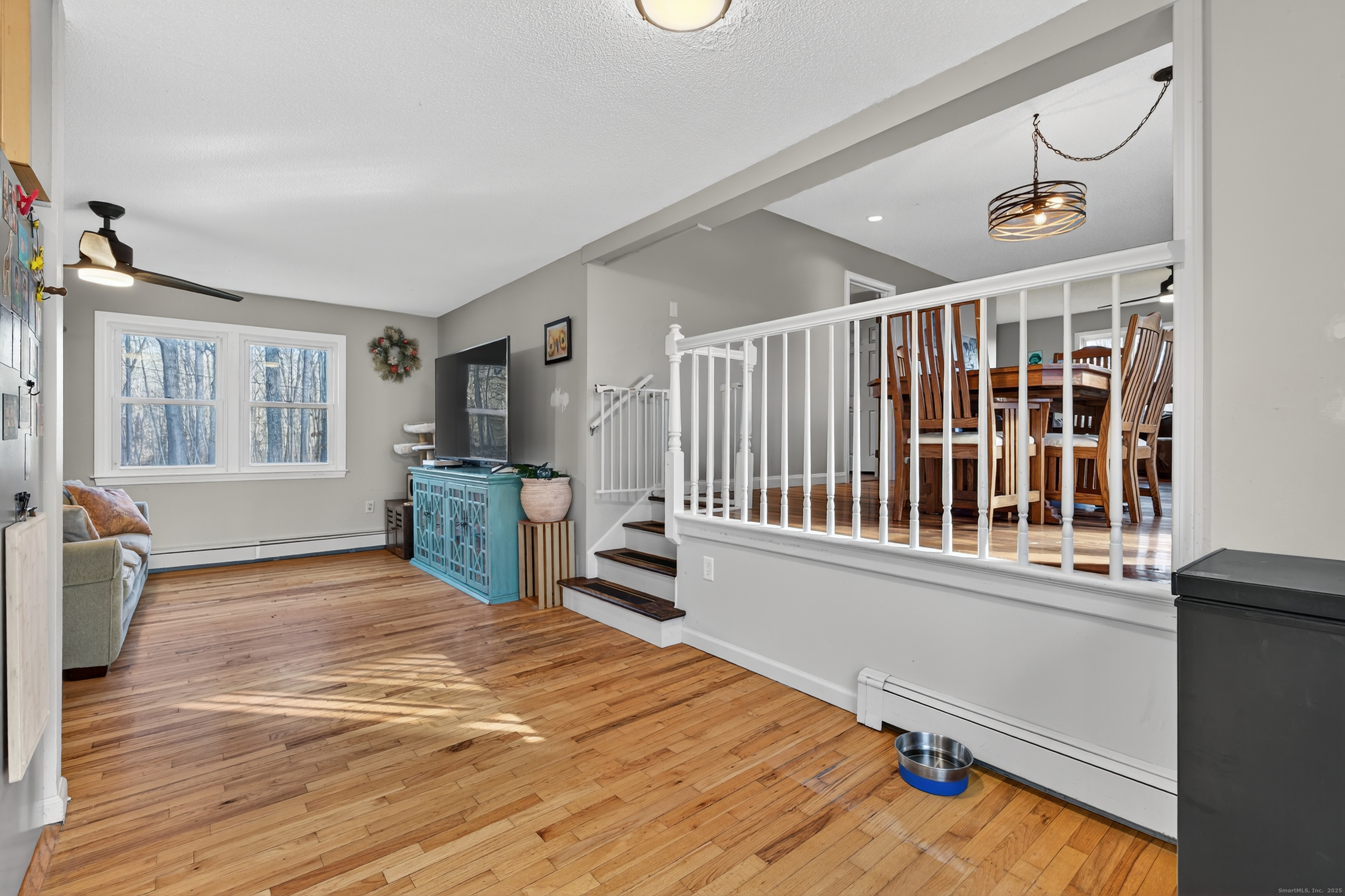 116 Spicer Hill Road Ledyard, CT 06339 - Photo 9 of 29 a view of a livingroom with a furniture