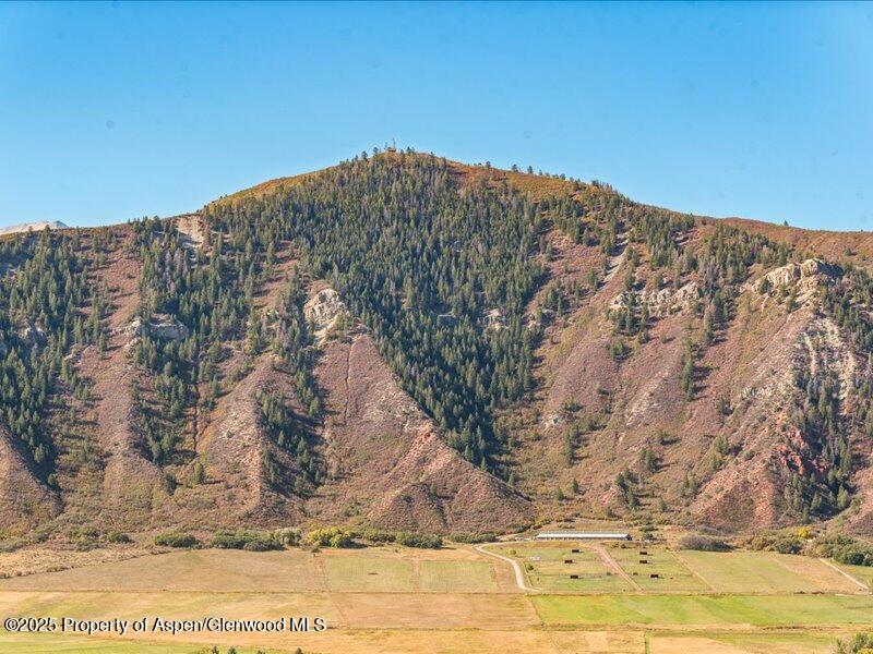 587 Hillcrest Drive Basalt, CO 81621 - Photo 21 of 57 20-587Hillcrest_10032024021