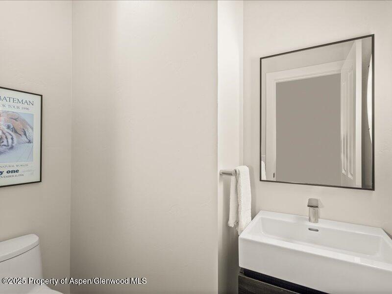 587 Hillcrest Drive Basalt, CO 81621 - Photo 35 of 57 Main level powder room