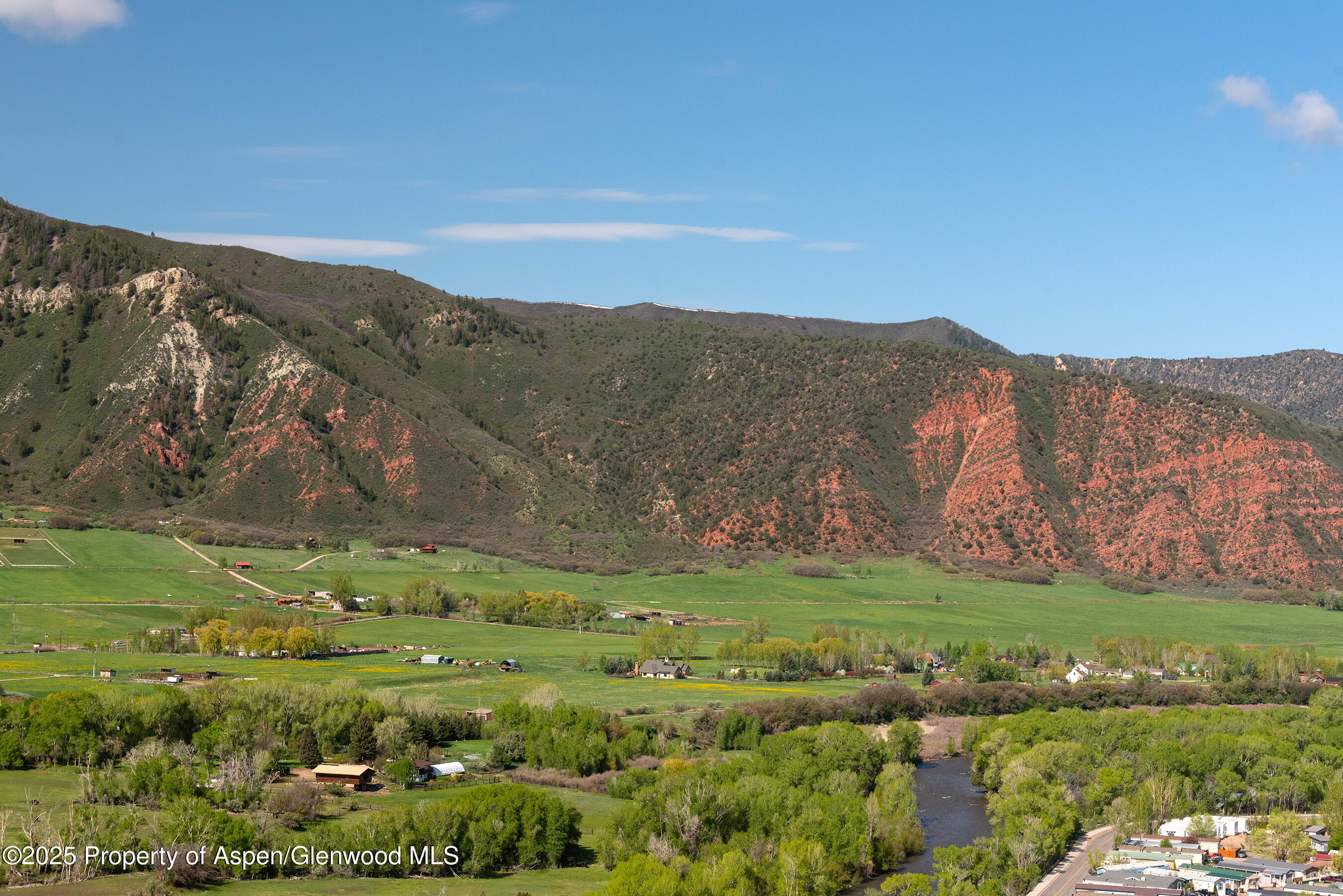587 Hillcrest Drive Basalt, CO 81621 - Photo 43 of 57 Lower deck views