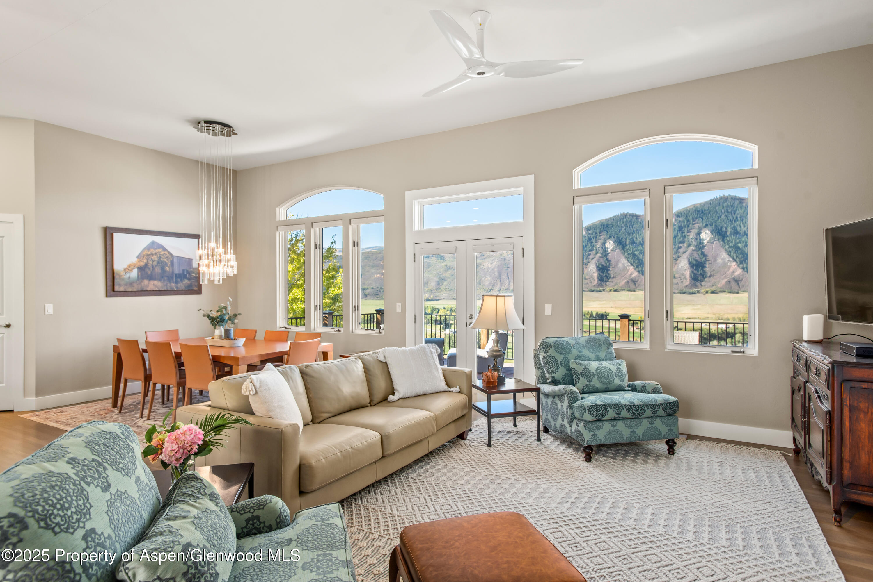 587 Hillcrest Drive Basalt, CO 81621 - Photo 7 of 57 Great room