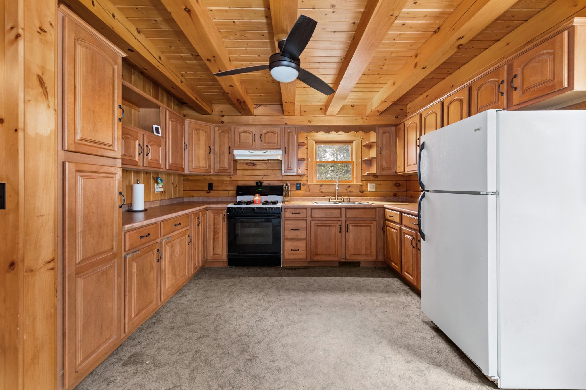 47 Auguste Road Wentworth, NH 03282 - Photo 10 of 40