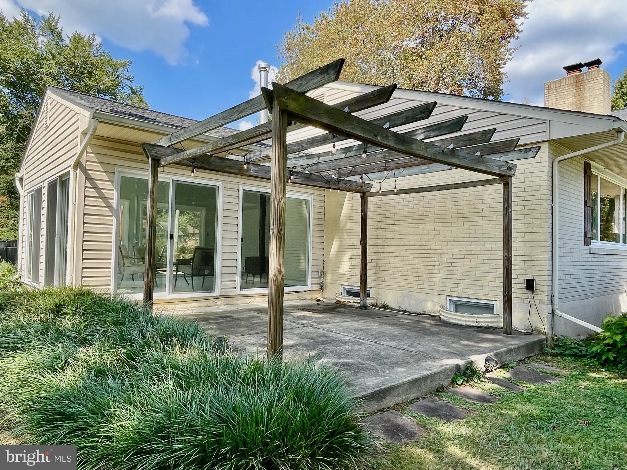 603 Ivydale Road Wilmington, DE 19803 - Photo 3 of 49 Front Patiowith charming Pergola