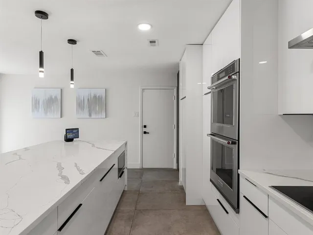 $7,500 | 16825 Park Hill Drive, Dallas, TX 75248