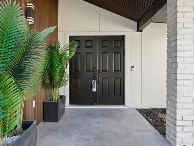 $7,500 | 16825 Park Hill Drive, Dallas, TX 75248