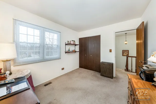 $450,000 | 333 Pearson Circle, Naperville, IL 60563