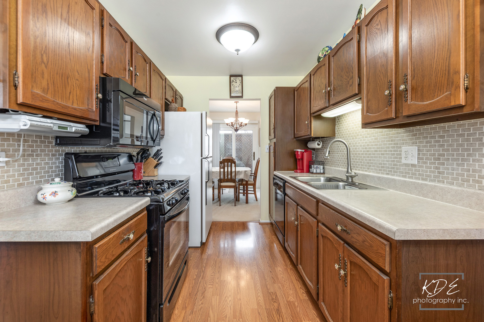 333 Pearson Circle Naperville, IL 60563 - Photo 7 of 44