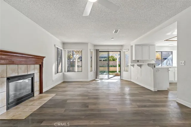 $528,000 | 3212 West W Avenue, Lancaster, CA 93536