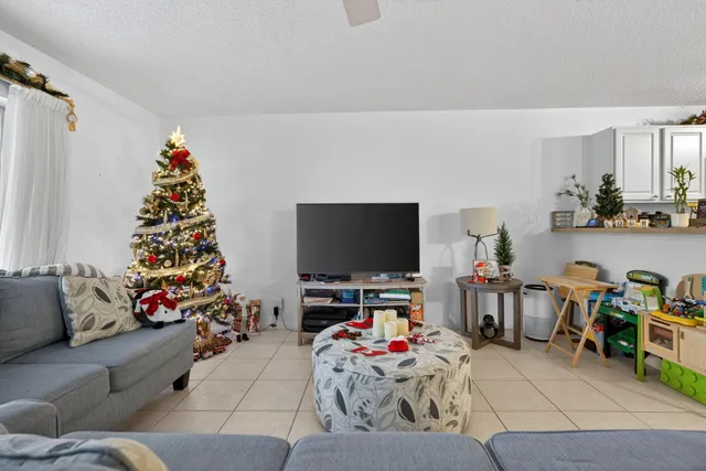 $3,150 | 105 Wooden Mill Terrace, Unit 105, Jupiter, FL 33458