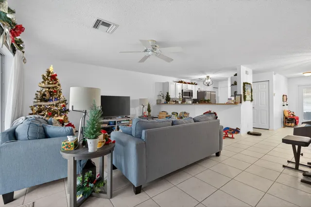 $3,150 | 105 Wooden Mill Terrace, Unit 105, Jupiter, FL 33458