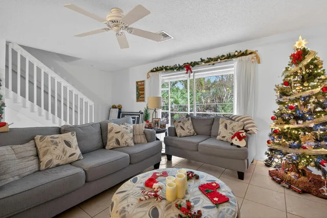$3,150 | 105 Wooden Mill Terrace, Unit 105, Jupiter, FL 33458