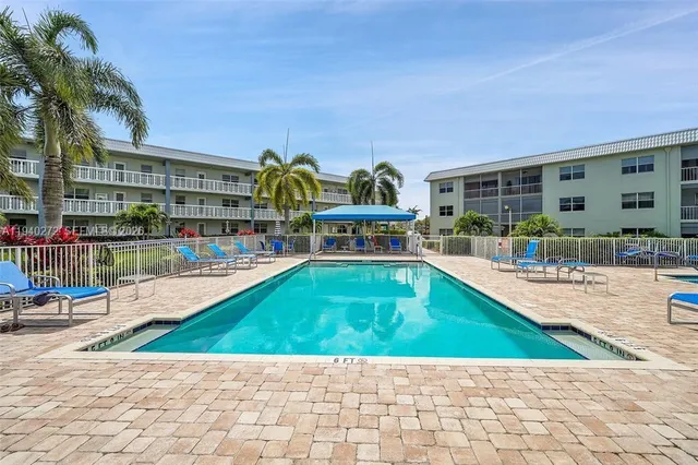$140,000 | 9880 Marina Boulevard, Unit 1519, Boca Raton, FL 33428