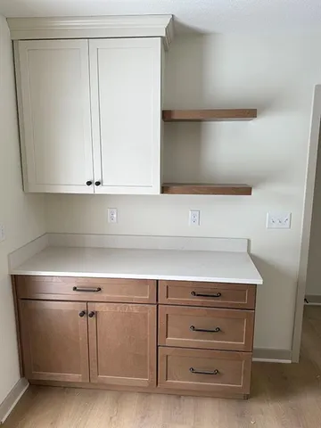 $375,000 | 626 Northwest Village Drive, Lee's Summit, MO 64063