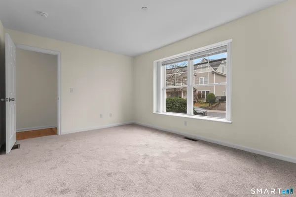 $3,100 | 15 West Main Street, Unit I101, Norwalk, CT 06851