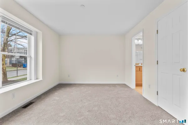 $3,100 | 15 West Main Street, Unit I101, Norwalk, CT 06851