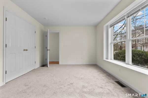 $3,100 | 15 West Main Street, Unit I101, Norwalk, CT 06851